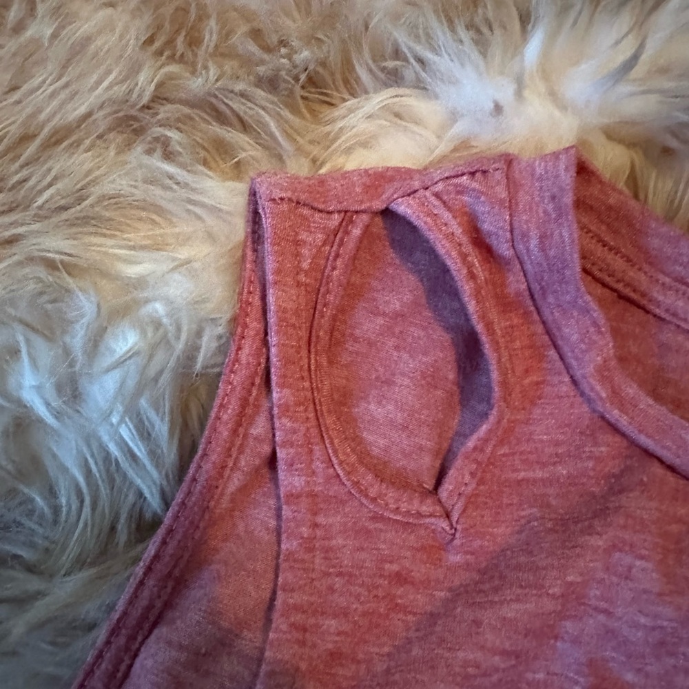 SHEIN Tank Top - Picture 3 of 6